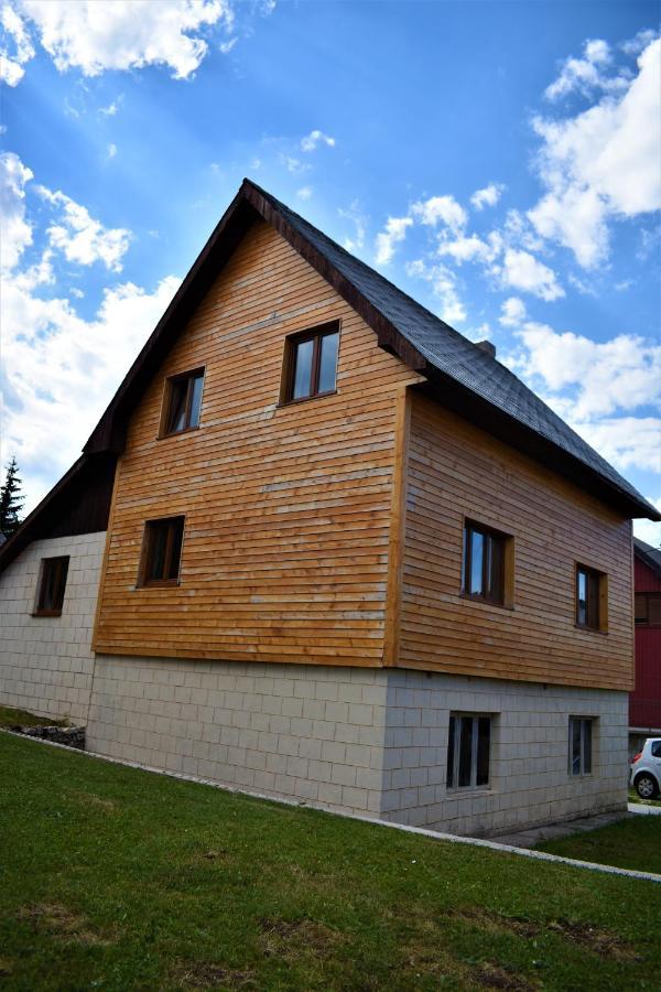 Srna Chalet - Rooms Žabljak Kültér fotó